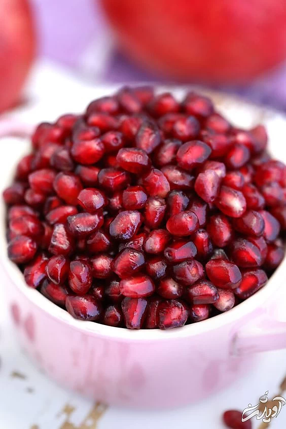 تزیین انار دون شده